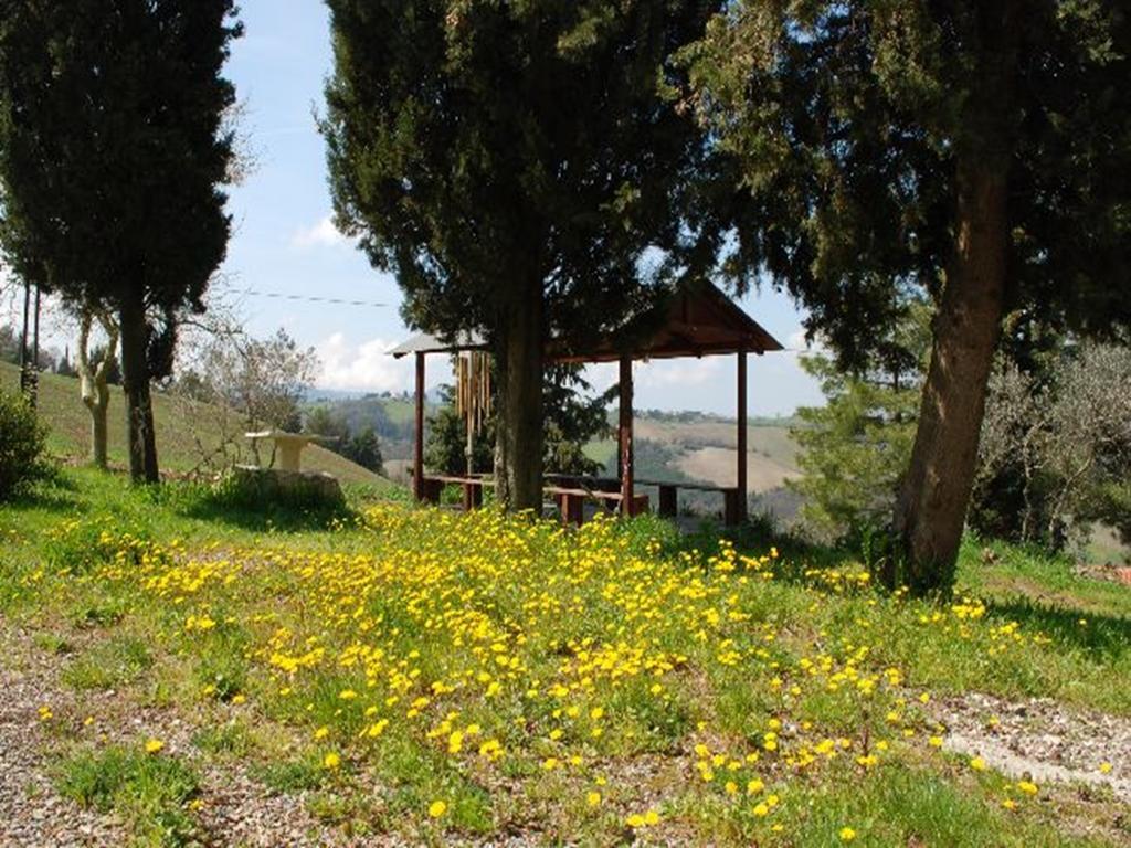 Agriturismo Incanto Del Fiume Villa Pomarance Bagian luar foto